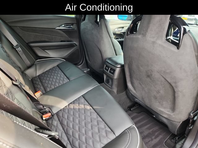 Used 2022 Cadillac CT4 V Blackwing w/ Carbon Fiber 1 Package RWD image 31