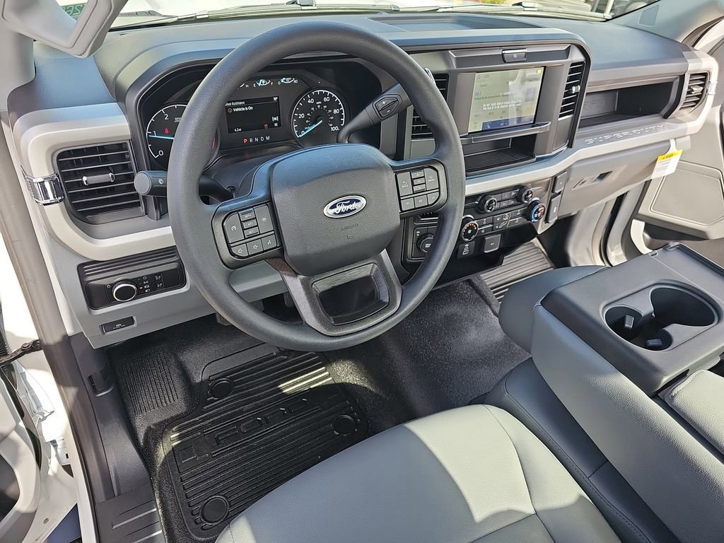 New 2026 Ford F550 4x4 Regular Cab Super Duty image 15