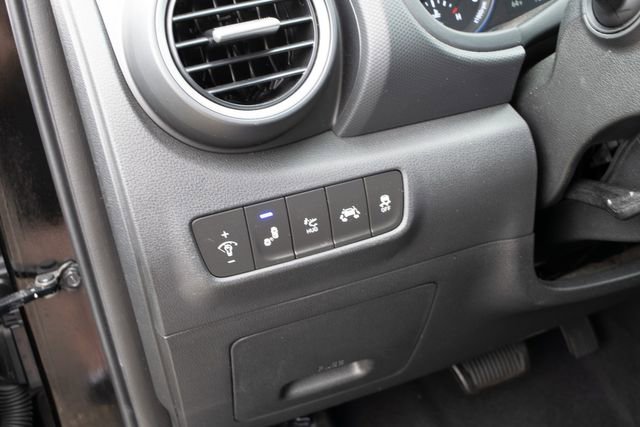 Used 2021 Hyundai Kona Ultimate image 16