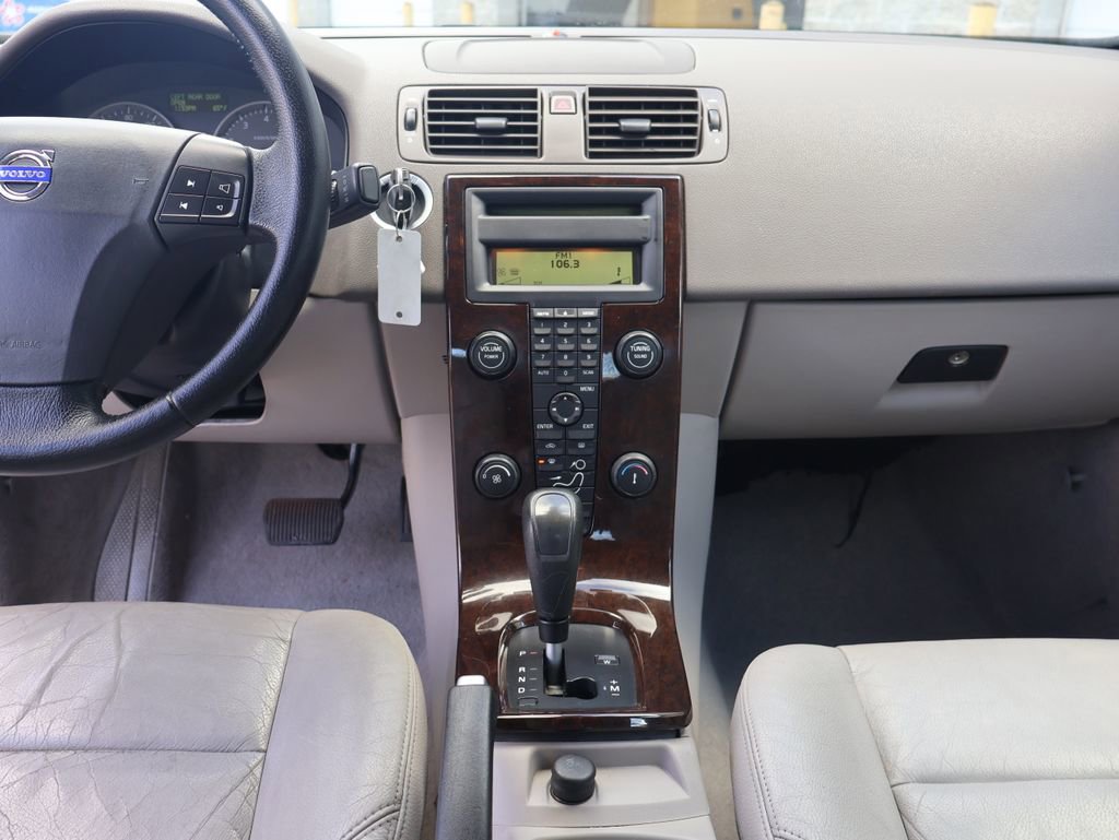 Used 2007 Volvo S40 2.4i image 25