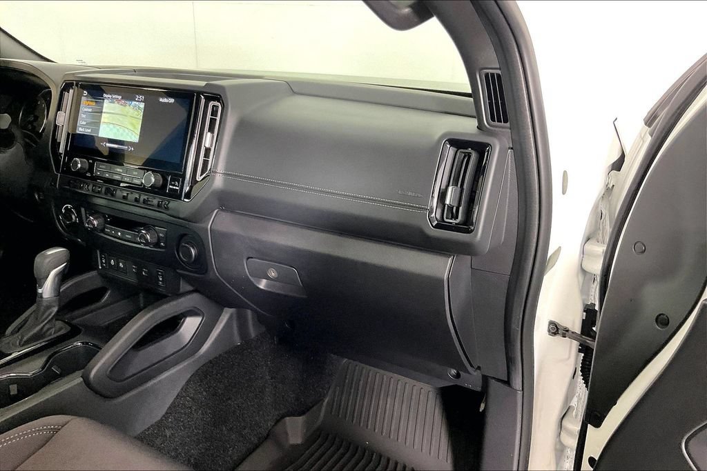 Used 2026 Nissan Frontier SV w/ SV Convenience Package AWD/4WD image 18