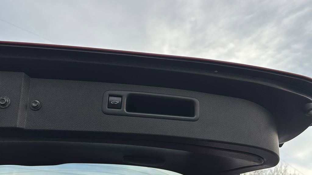 Used 2020 Toyota Highlander Limited image 36