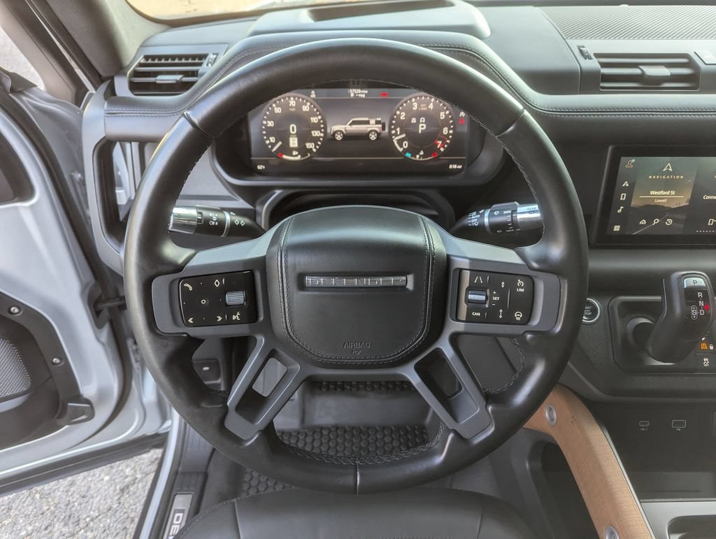 Used 2020 Land Rover Defender 110 X AWD/4WD image 17