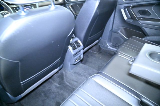 Used 2022 Volkswagen Tiguan SE image 41