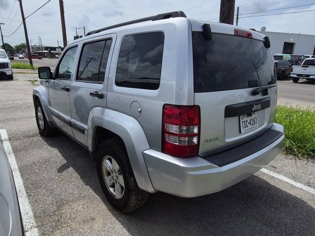 Used 2012 Jeep Liberty Sport w/ Popular Equipment Group AWD/4WD image 4