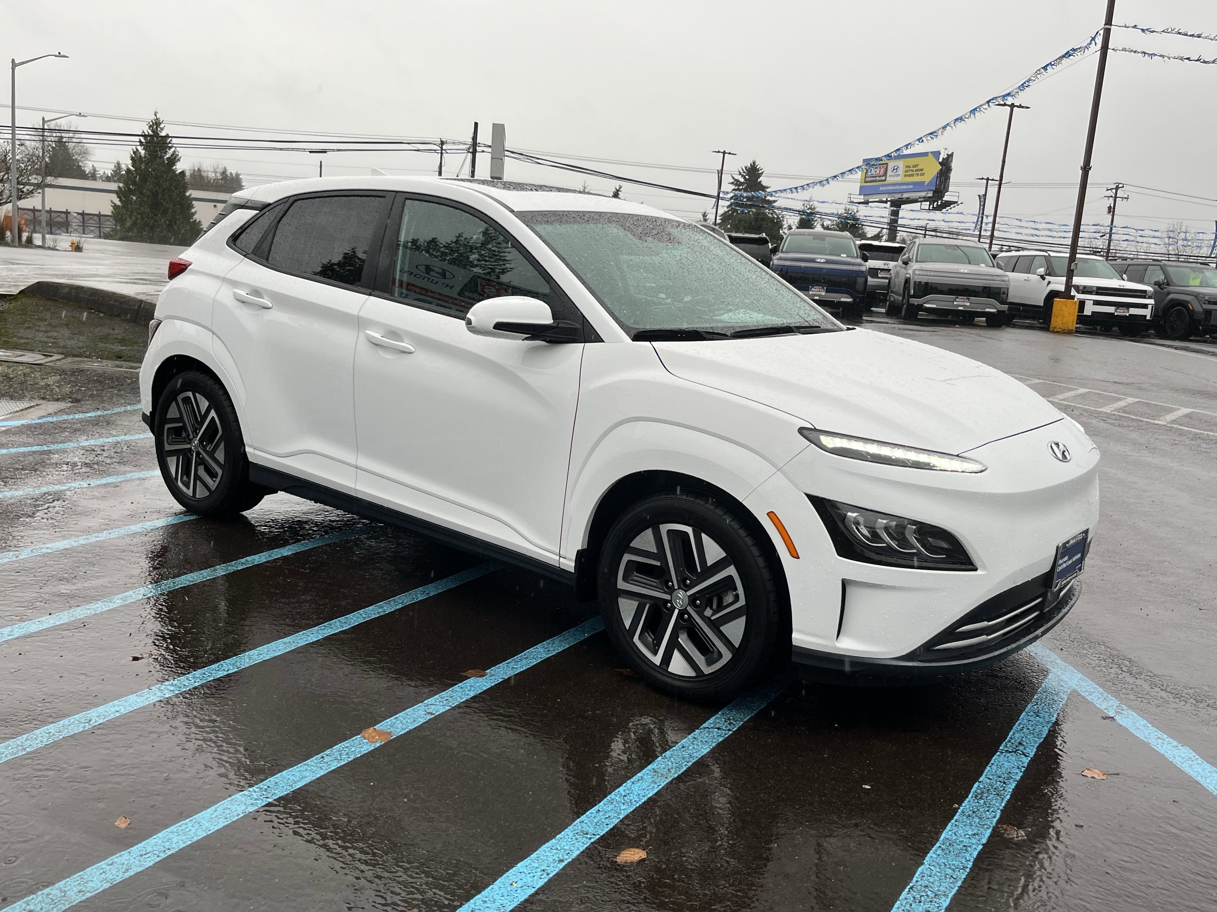 Certified 2022 Hyundai Kona Limited image 7