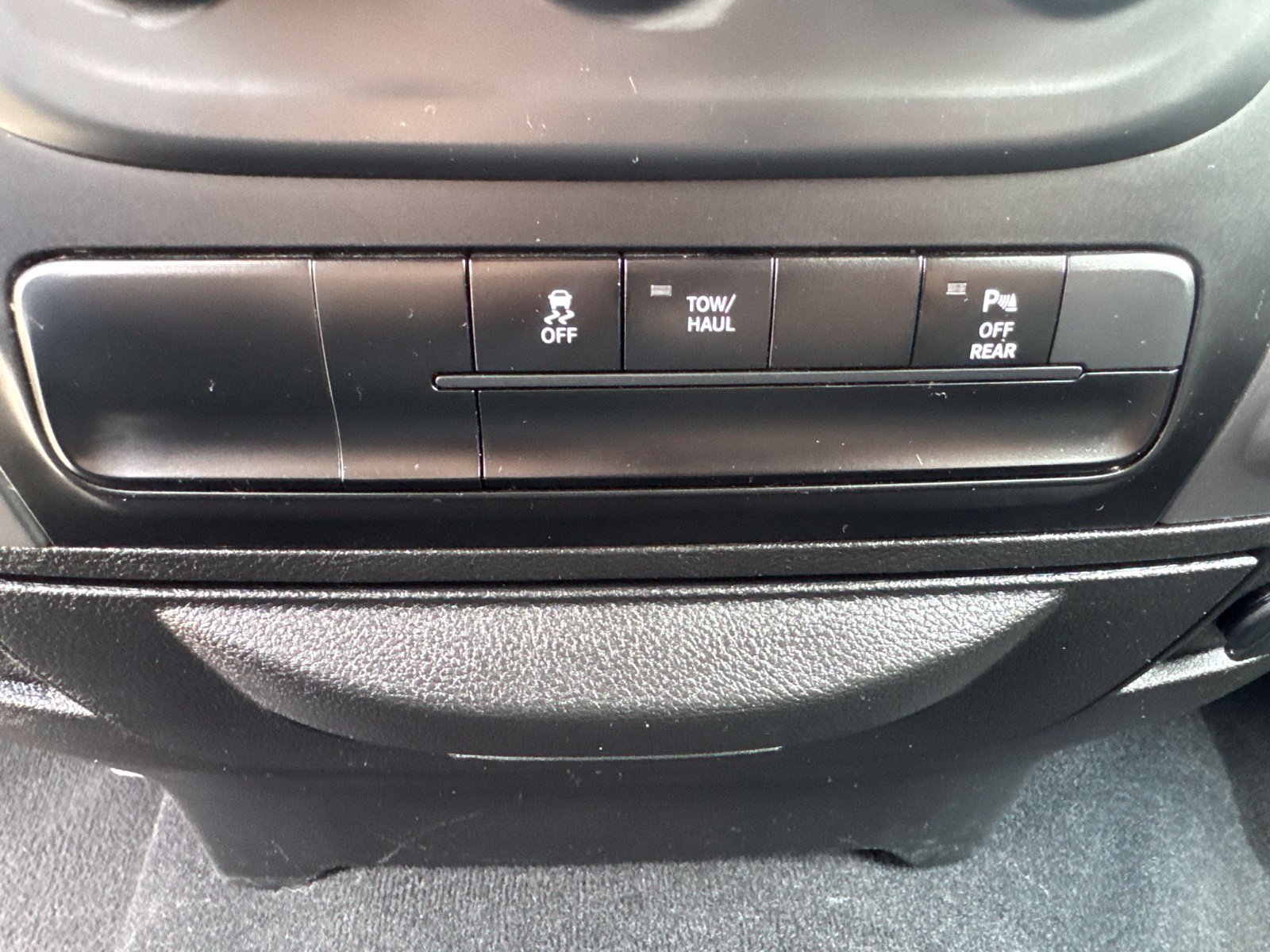 Used 2024 RAM 1500 Warlock AWD/4WD image 25