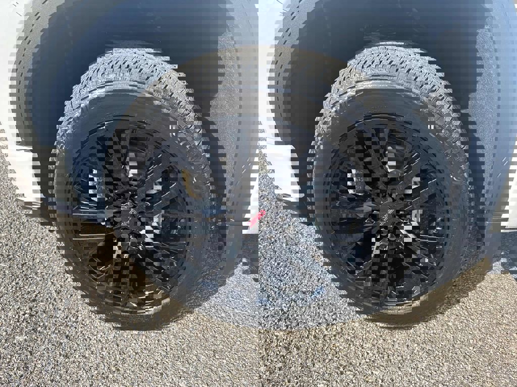 New 2026 GMC Sierra 1500 Elevation w/ Elevation Premium Package AWD/4WD image 34