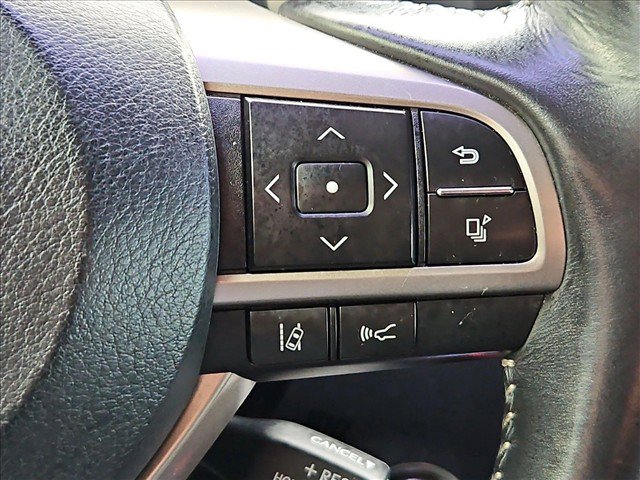 Used 2020 Lexus RX 350L Premium w/ Premium Package AWD/4WD image 27