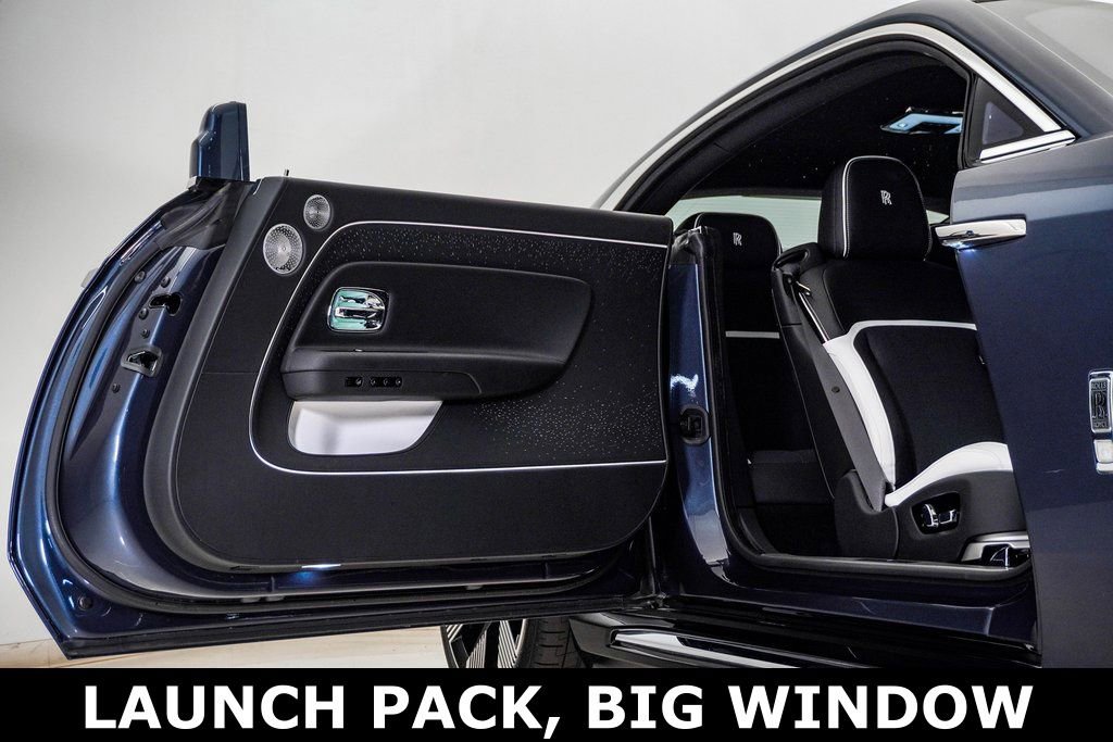 Used 2024 Rolls-Royce Spectre w/ Spectre Launch Package image 40