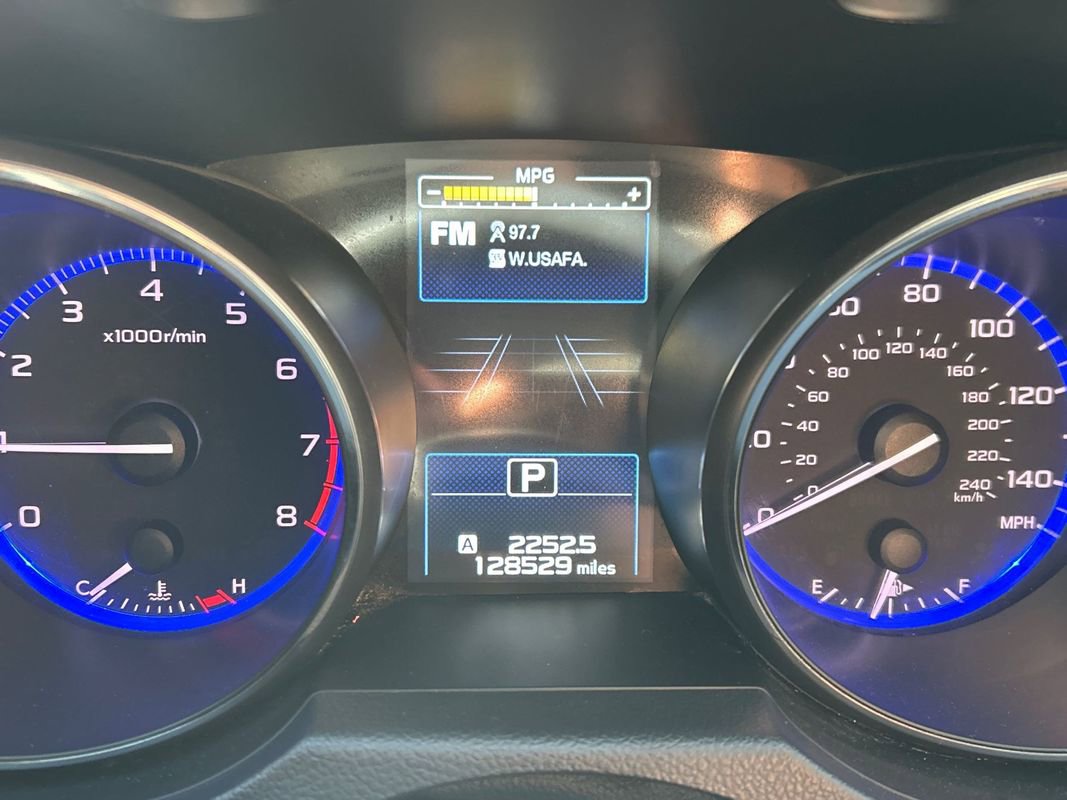 Used 2018 Subaru Outback 2.5i Limited image 9