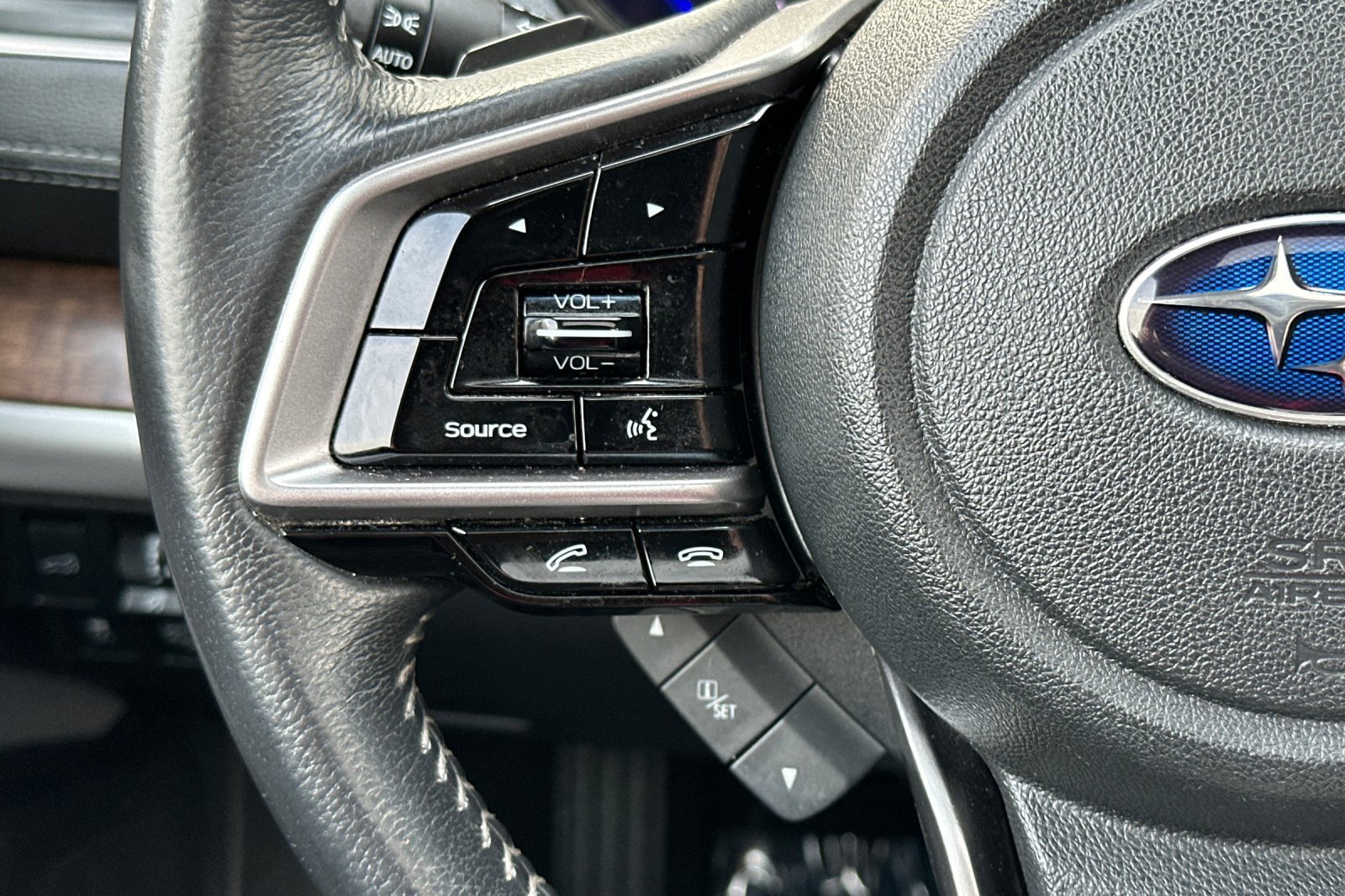 Used 2018 Subaru Outback 2.5i Limited image 29