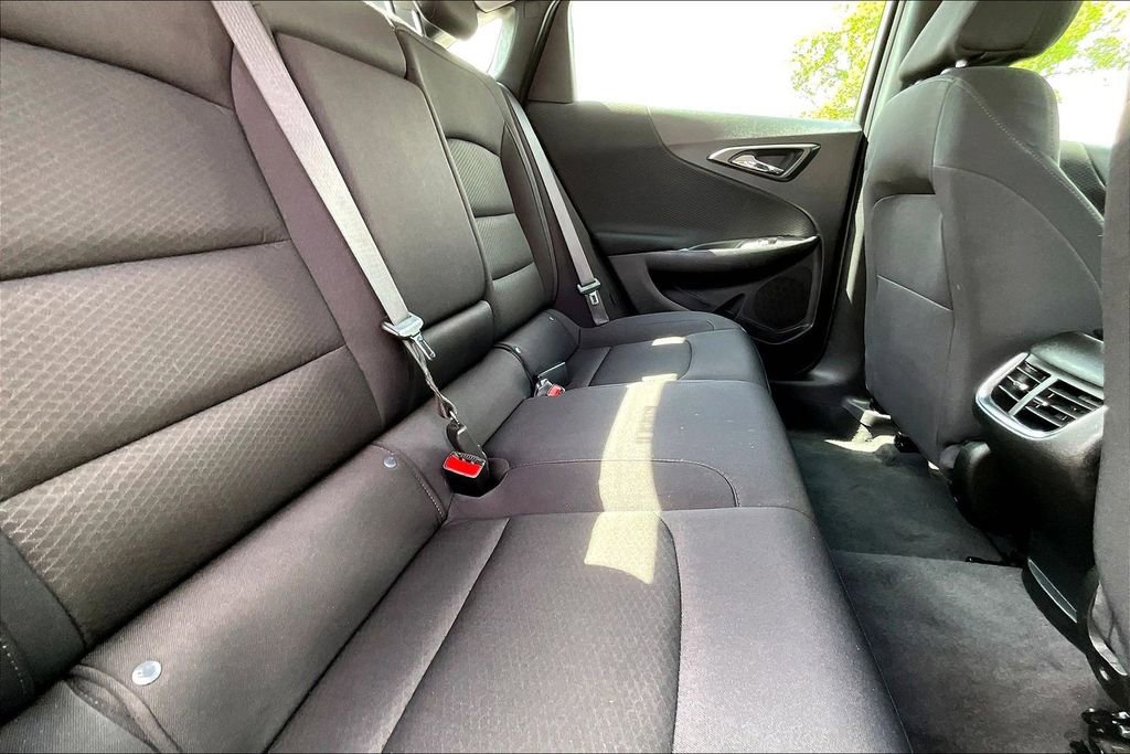 Used 2024 Chevrolet Malibu LT FWD image 24