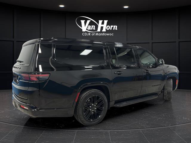 Used 2024 Jeep Wagoneer L Series II w/ Convenience Group I image 3