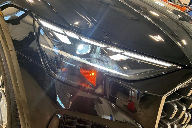 Used 2025 Audi Q8 Premium Plus AWD/4WD image 28