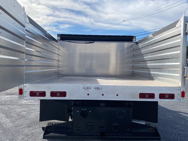 New 2026 RAM 5500 Tradesman w/ Chrome Appearance Group AWD/4WD image 7