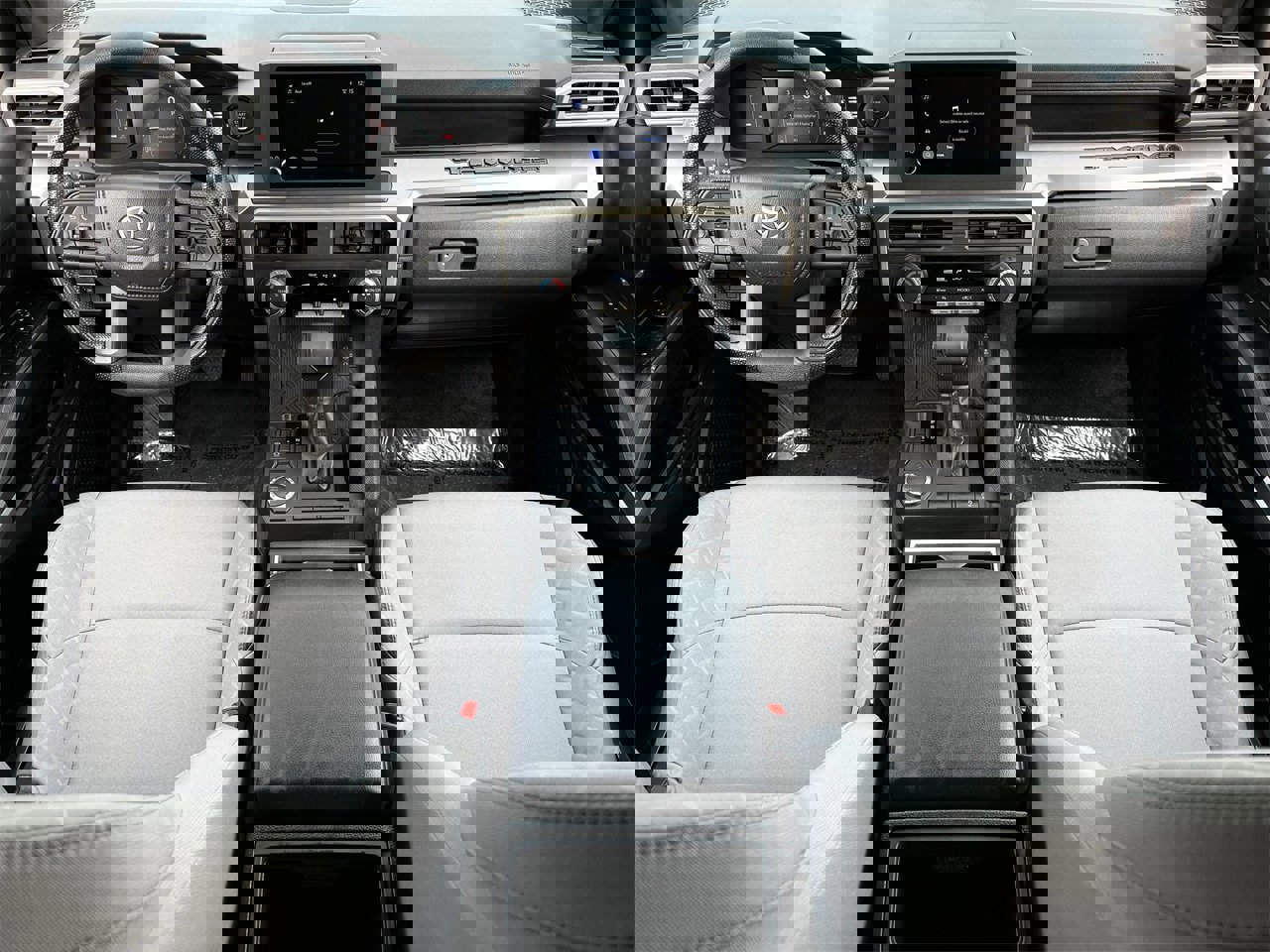 Used 2025 Toyota Tacoma SR5 image 9