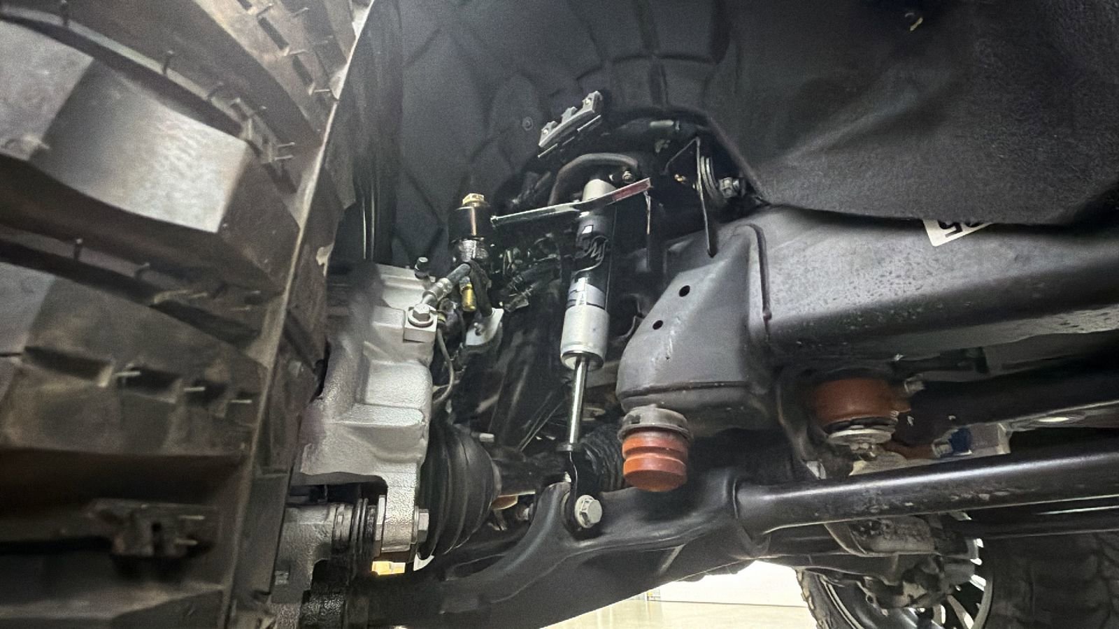 Used 2025 Chevrolet Silverado 2500 High Country w/ Technology Package image 17