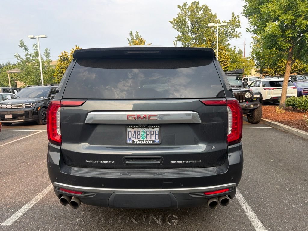 Used 2021 GMC Yukon XL Denali w/ Advanced Technology Package AWD/4WD image 5