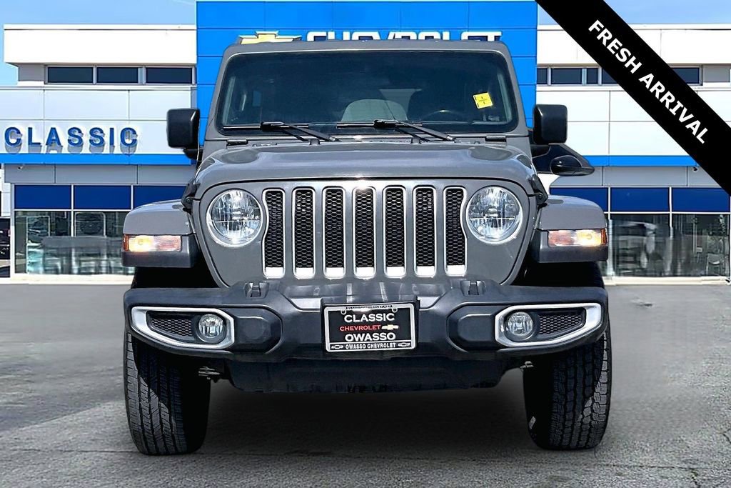 Used 2020 Jeep Wrangler Unlimited Sahara image 2