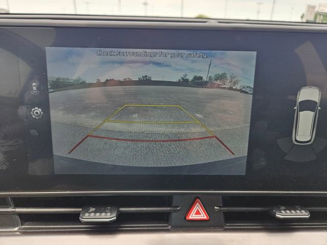 Used 2025 Kia Sportage EX w/ Premium Package FWD image 20