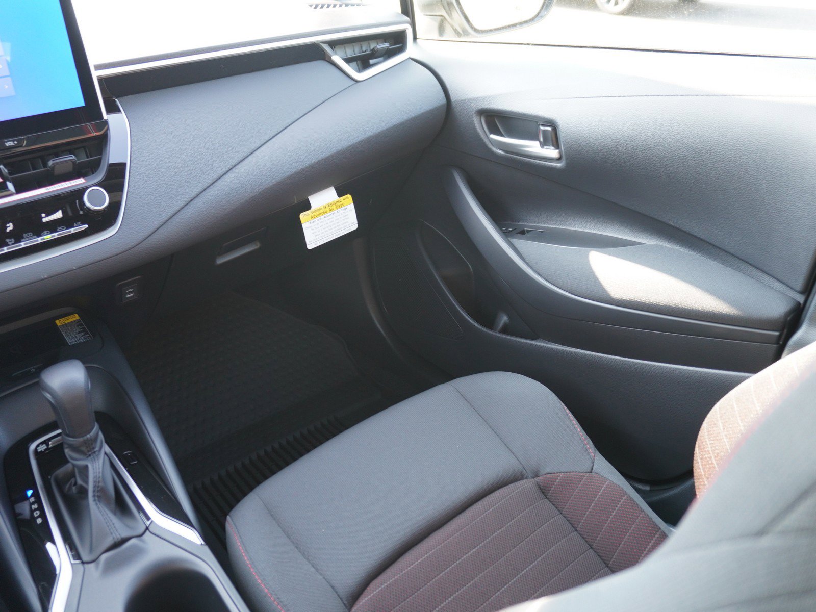 New 2026 Toyota Corolla SE image 15