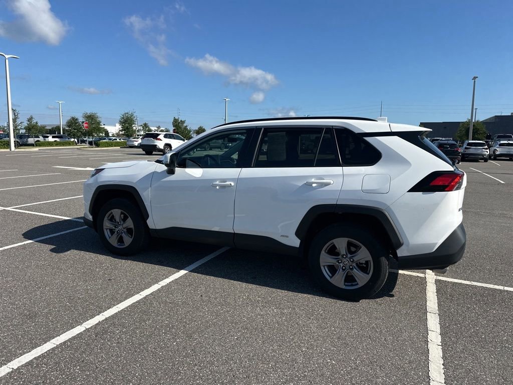 Used 2023 Toyota RAV4 XLE w/ Convenience Package AWD/4WD image 13