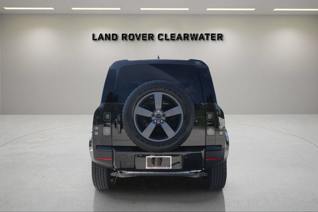 New 2026 Land Rover Defender 110 S AWD/4WD image 4