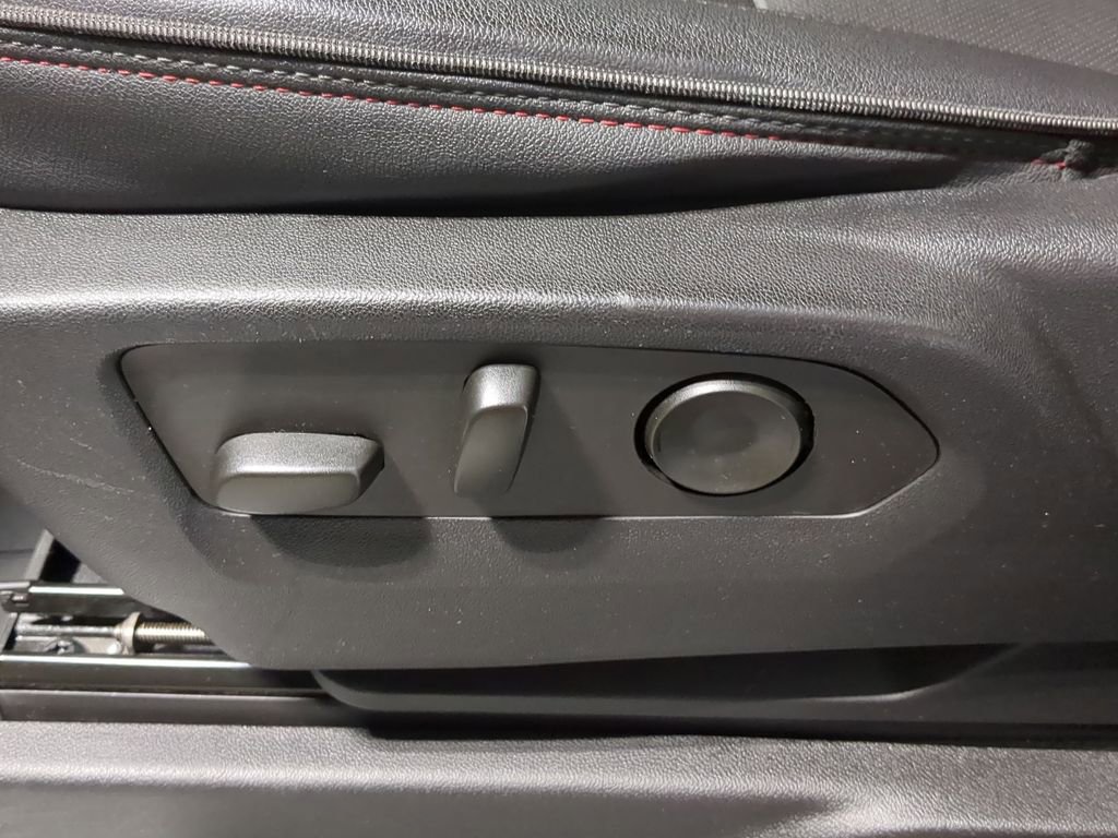 Used 2023 Chevrolet Suburban RST w/ Max Trailering Package image 17