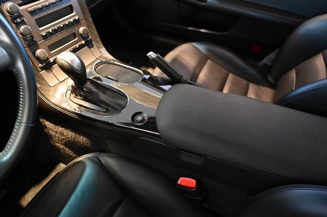 Used 2010 Chevrolet Corvette Grand Sport image 9