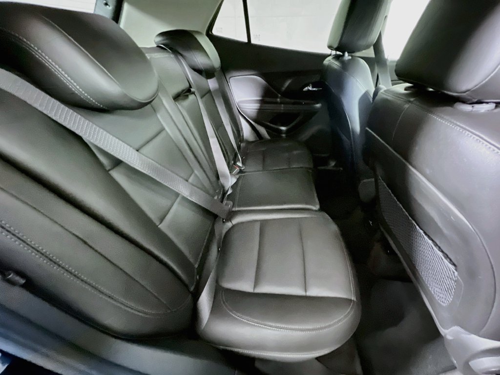 Used 2019 Buick Encore Essence w/ Experience Buick Package AWD/4WD image 24