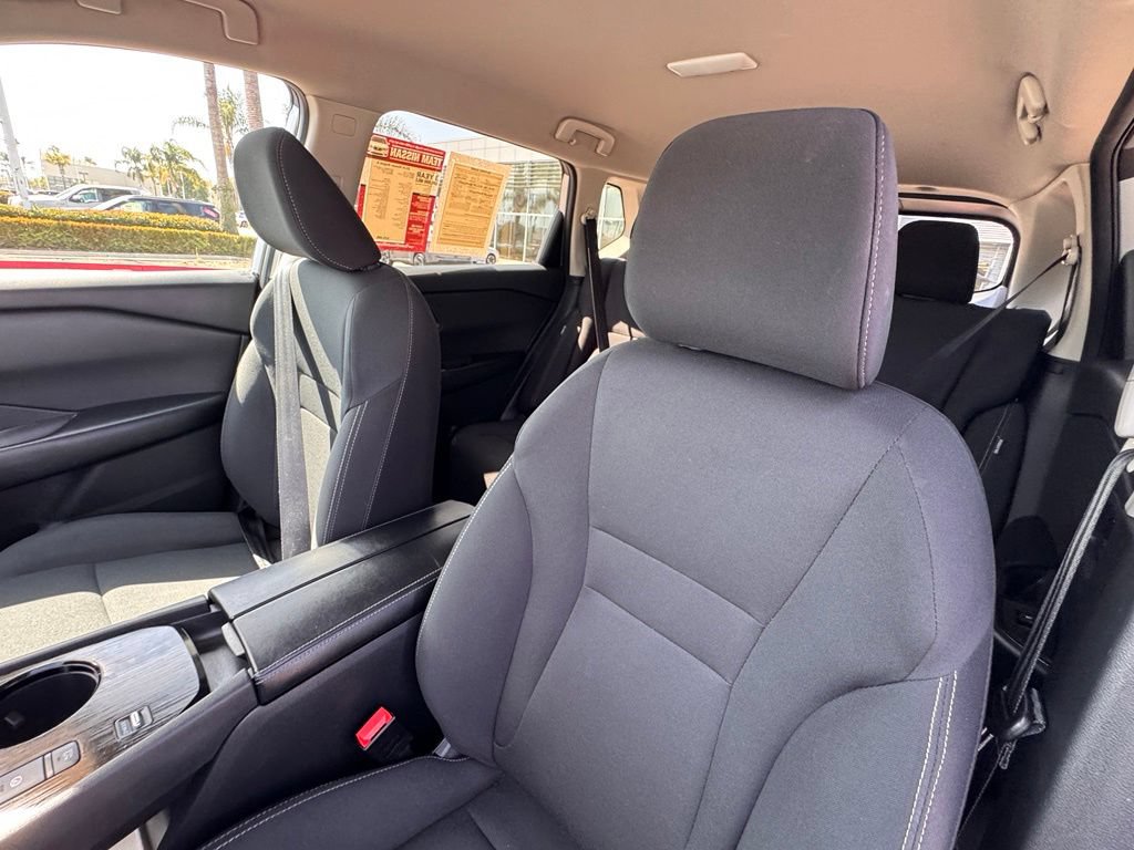 Certified 2024 Nissan Rogue S FWD image 12