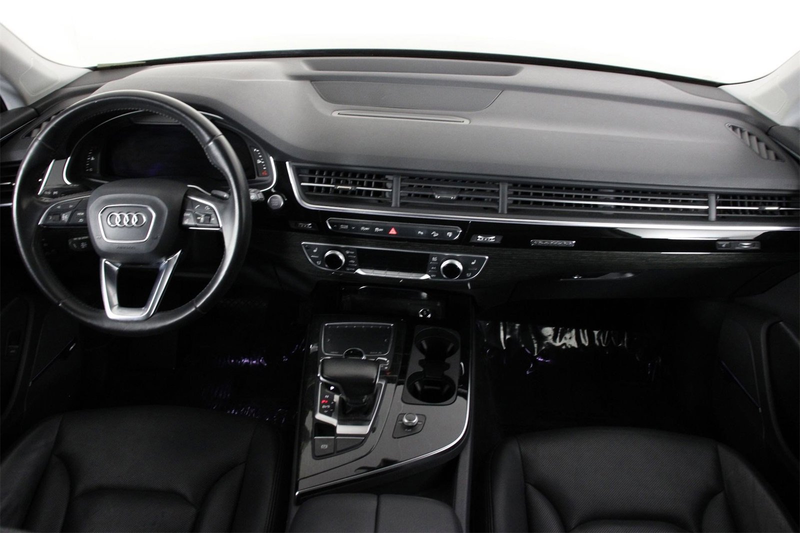 Used 2017 Audi Q7 3.0T Premium Plus image 11