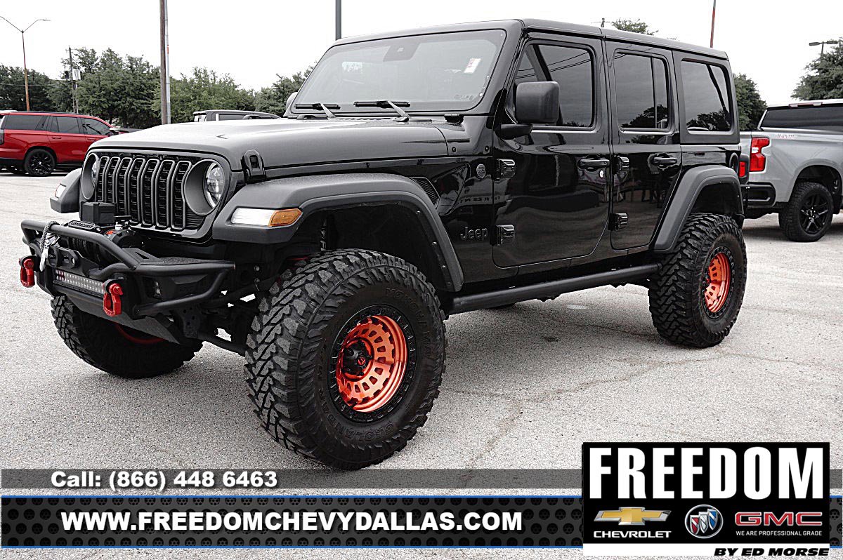 Used 2024 Jeep Wrangler Unlimited Sport AWD/4WD image 3