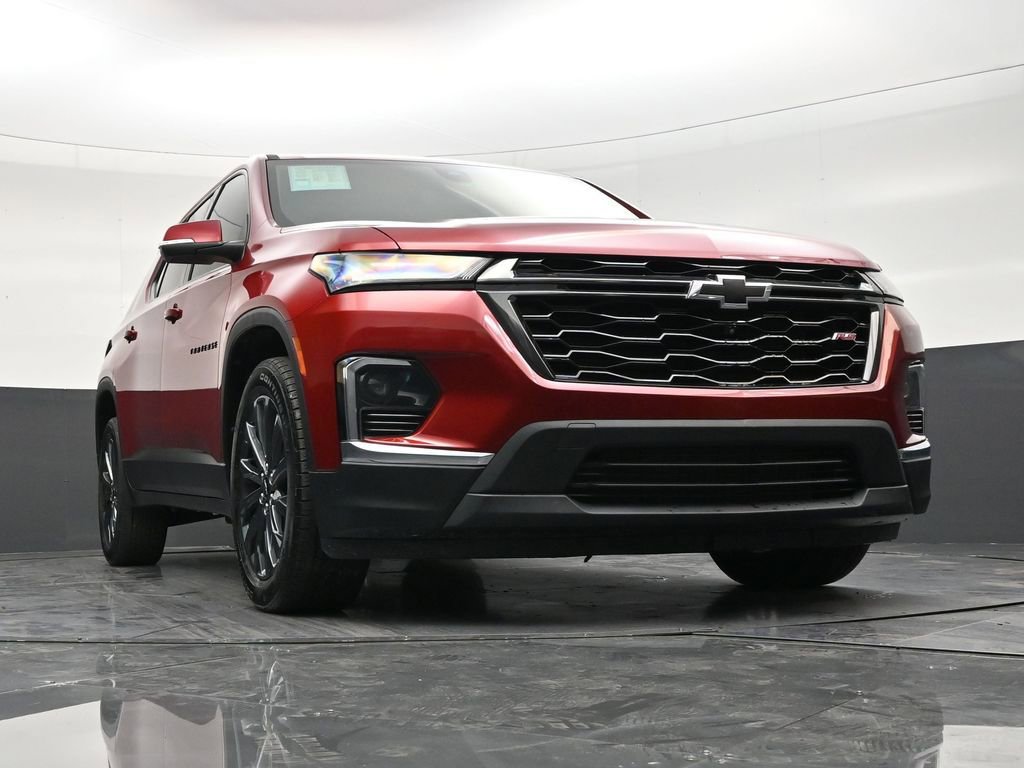 Used 2023 Chevrolet Traverse RS image 27