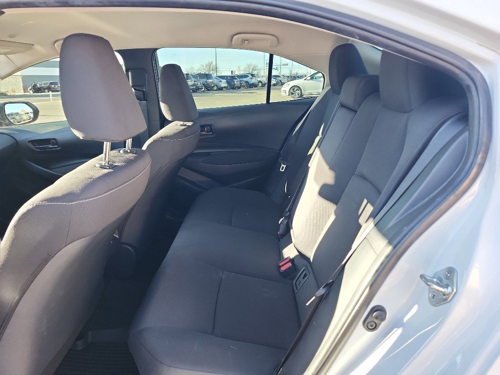 Used 2023 Toyota Corolla LE image 11