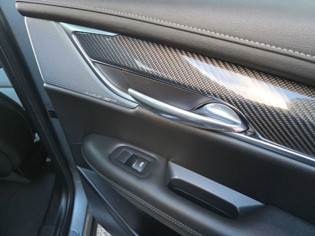 Used 2023 Cadillac XT6 Sport image 30