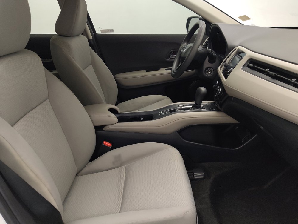 Used 2021 Honda HR-V LX image 21