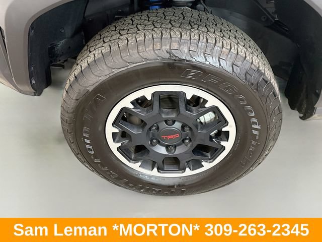 Used 2024 Toyota Tacoma TRD Off-Road w/ TRD Off Road Upgrade Package AWD/4WD image 31