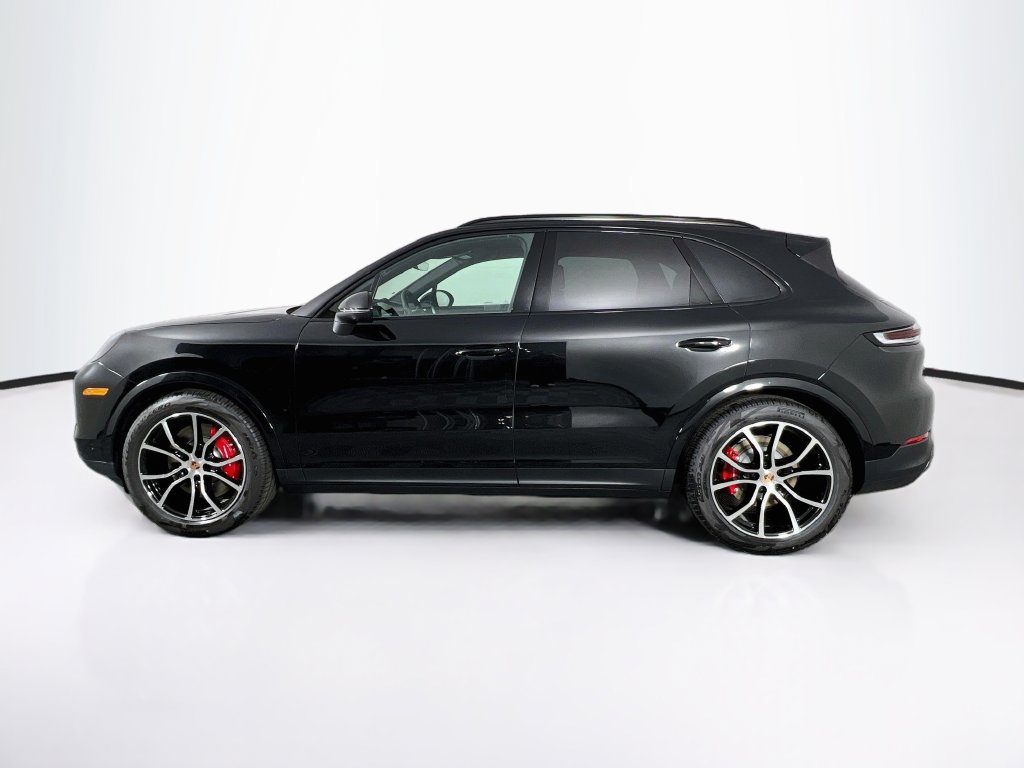 New 2026 Porsche Cayenne S AWD/4WD image 2