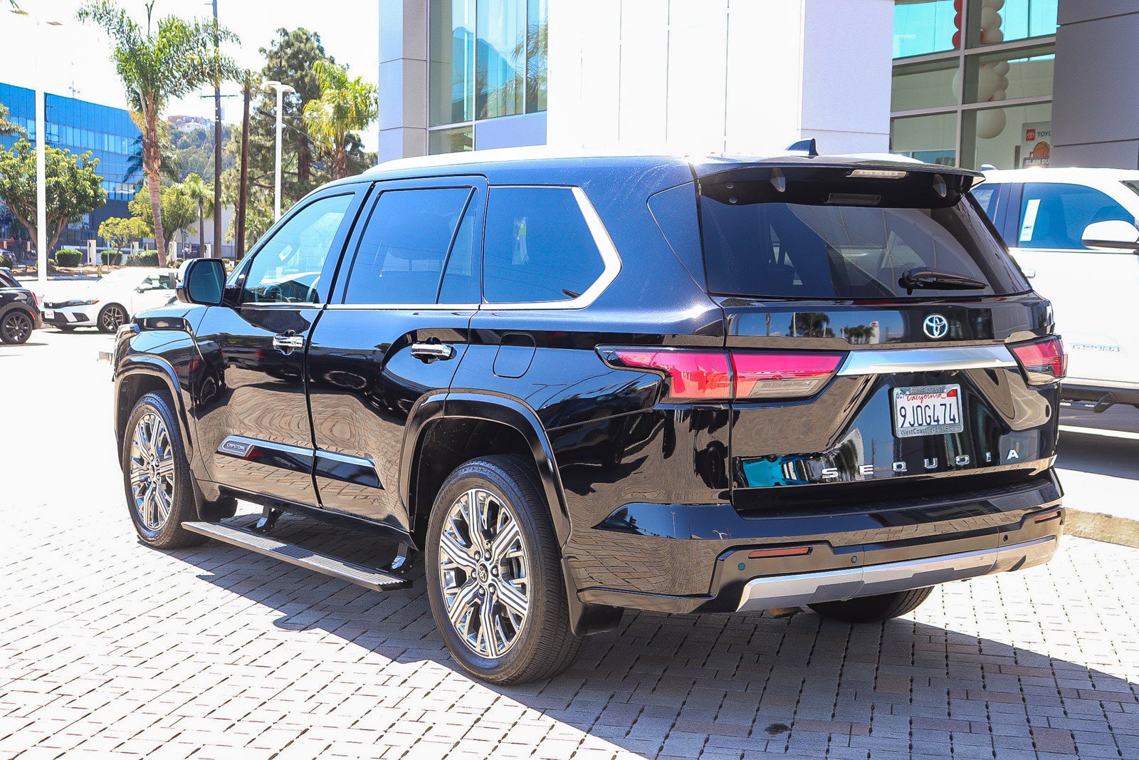 Used 2024 Toyota Sequoia Capstone image 12