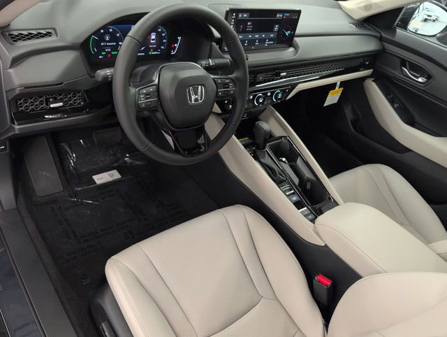 New 2025 Honda Accord EX-L image 6