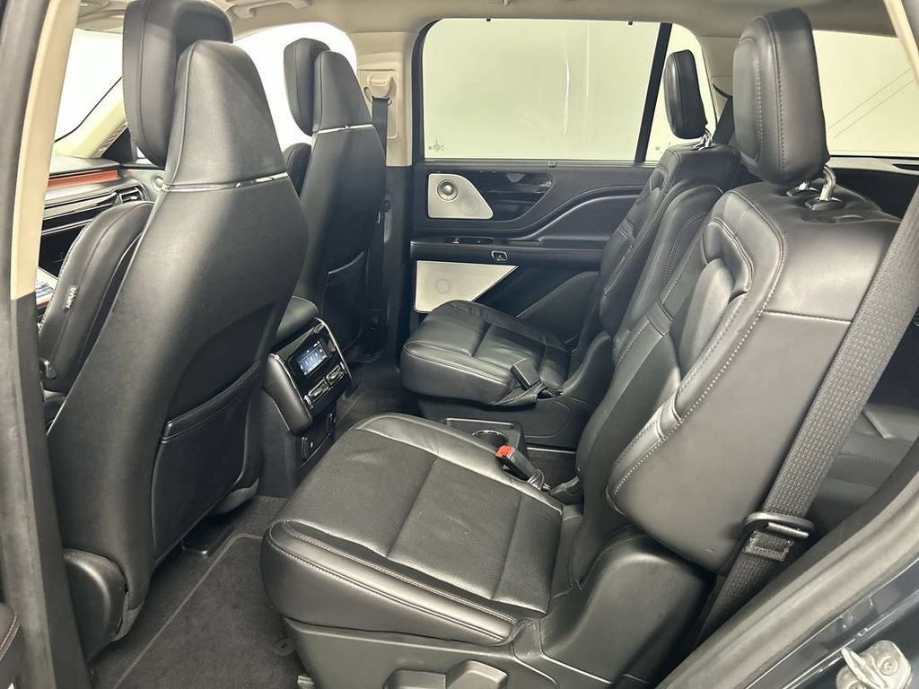 Used 2021 Lincoln Aviator Reserve w/ Equipment Group 201A AWD/4WD image 21