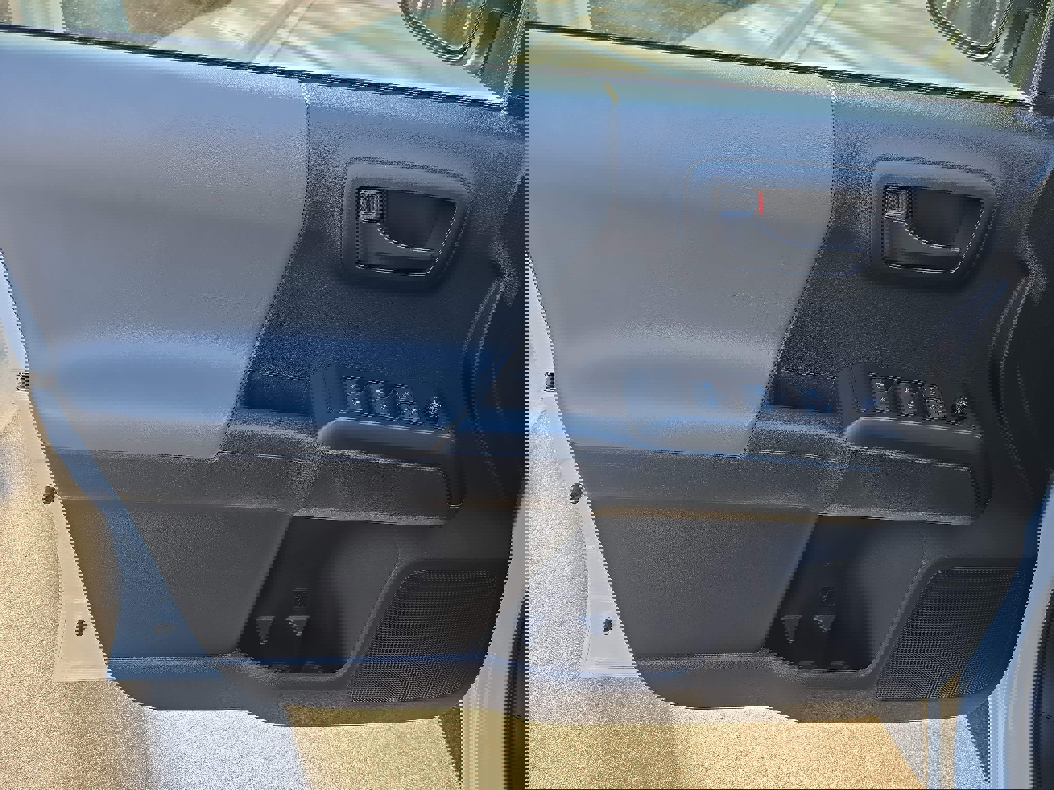 Used 2022 Toyota Tacoma SR w/ SR Convenience Package image 28