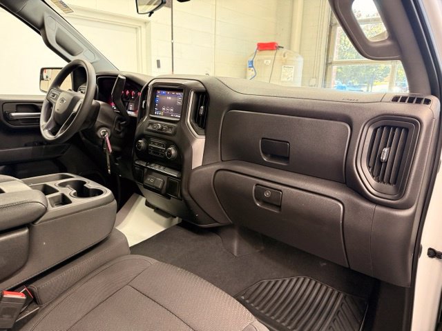 Used 2021 Chevrolet Silverado 1500 Custom Trail Boss AWD/4WD image 24