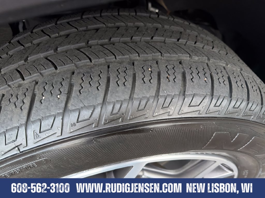 Used 2024 Jeep Wagoneer Series III AWD/4WD image 27