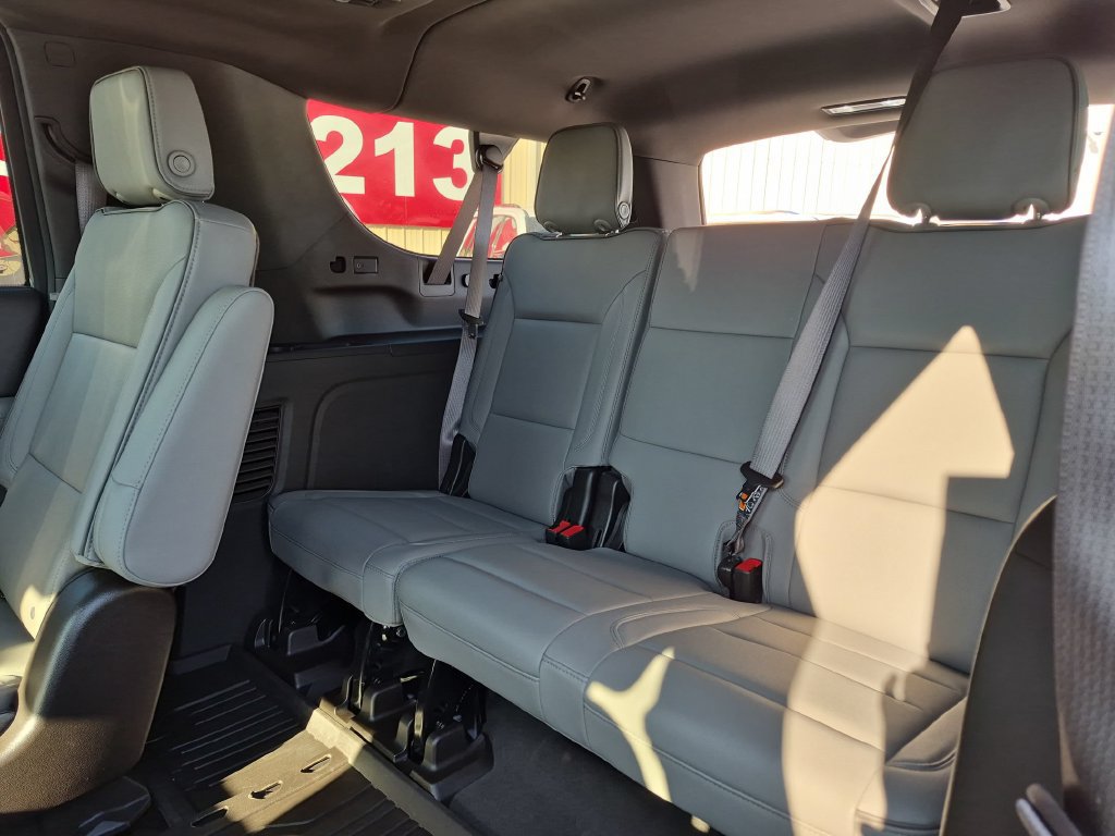 Used 2026 GMC Yukon XL Elevation w/ Elevation Premium Package RWD image 30