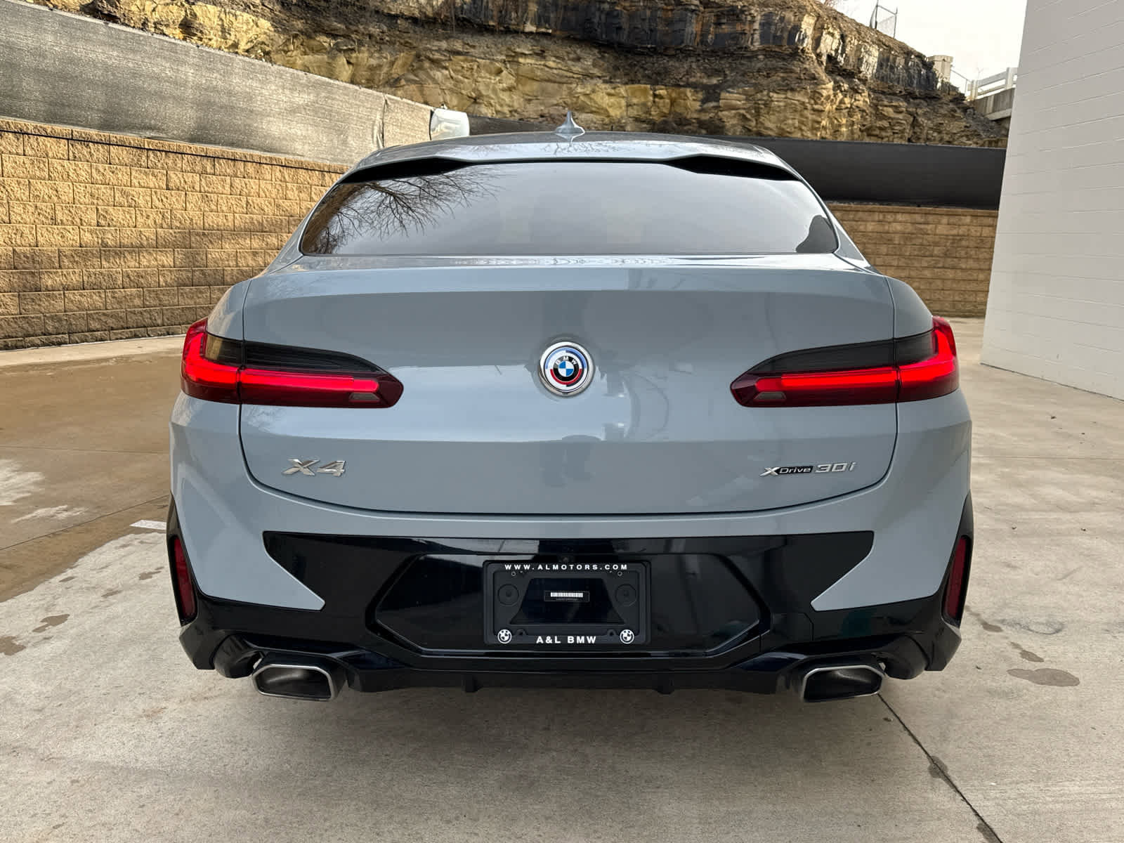 Certified 2023 BMW X4 xDrive30i w/ M Sport Package image 4