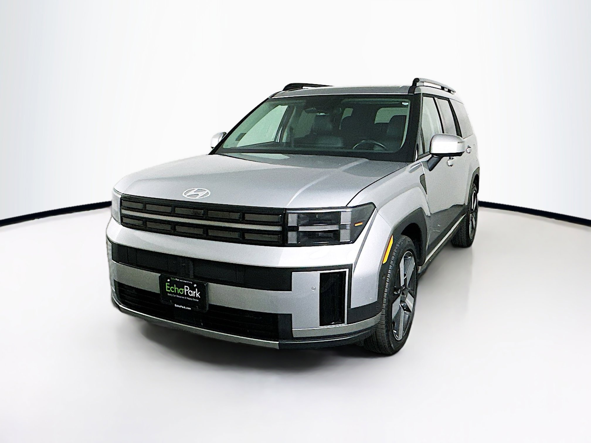 Used 2025 Hyundai Santa Fe Limited image 3