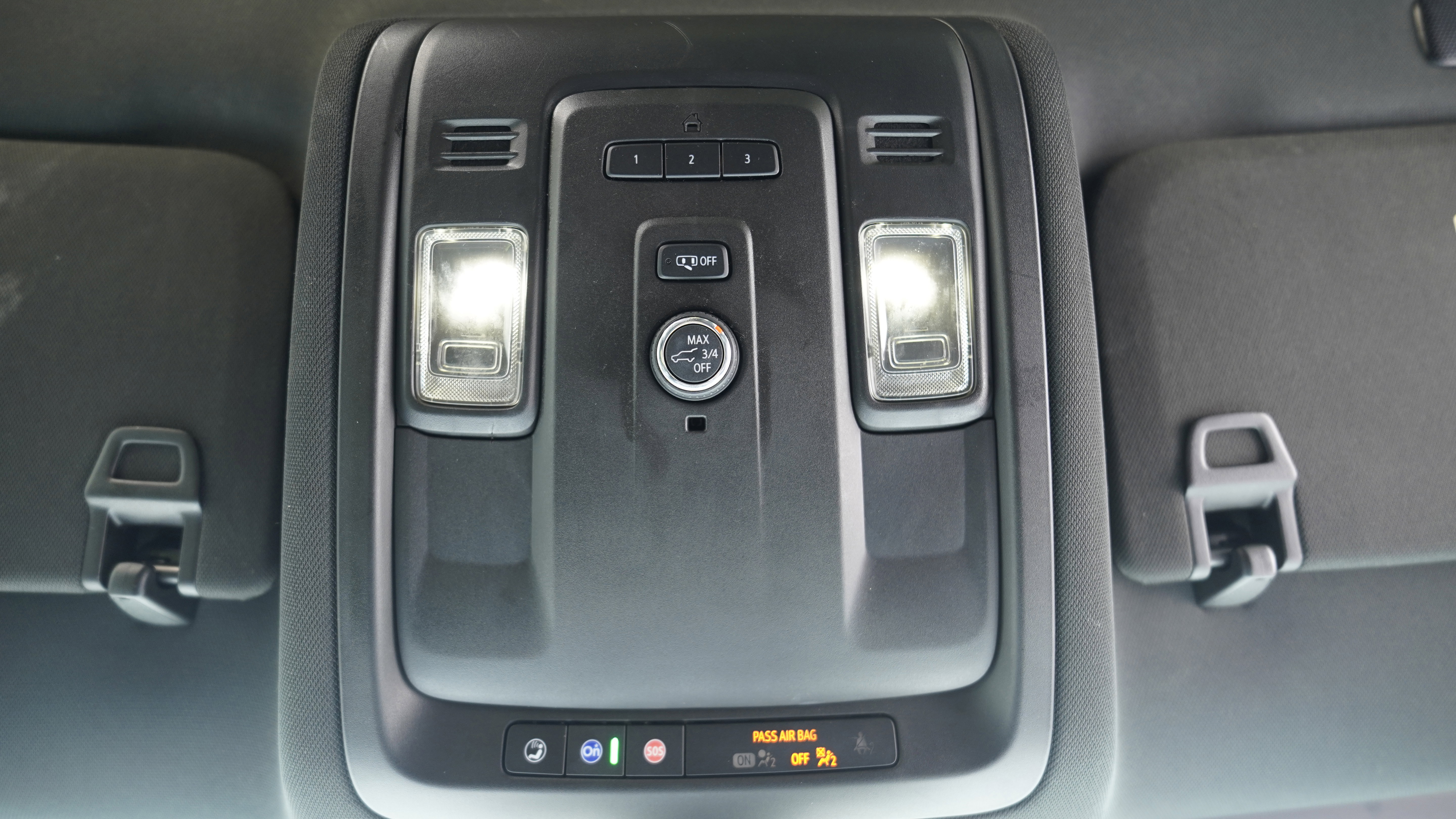 Used 2021 Chevrolet Tahoe LT AWD/4WD image 25